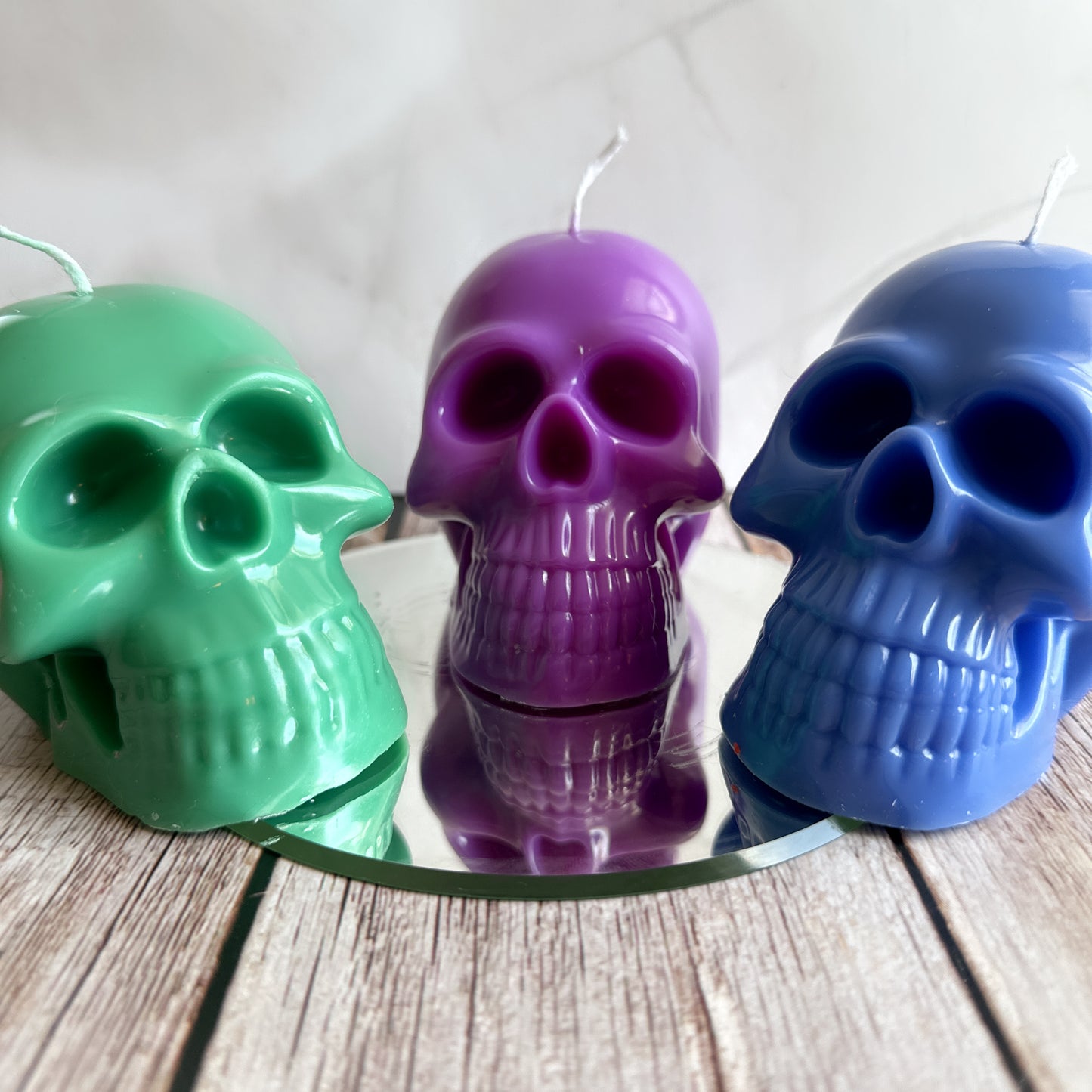 Large Skull Candle