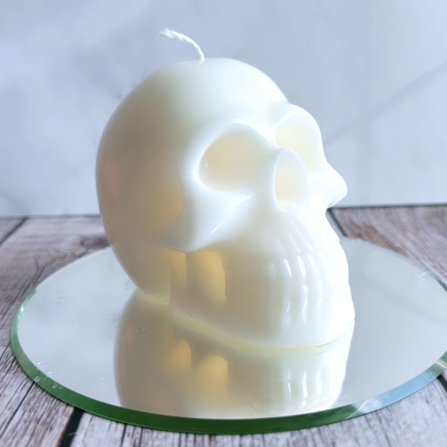 Large Skull Candle